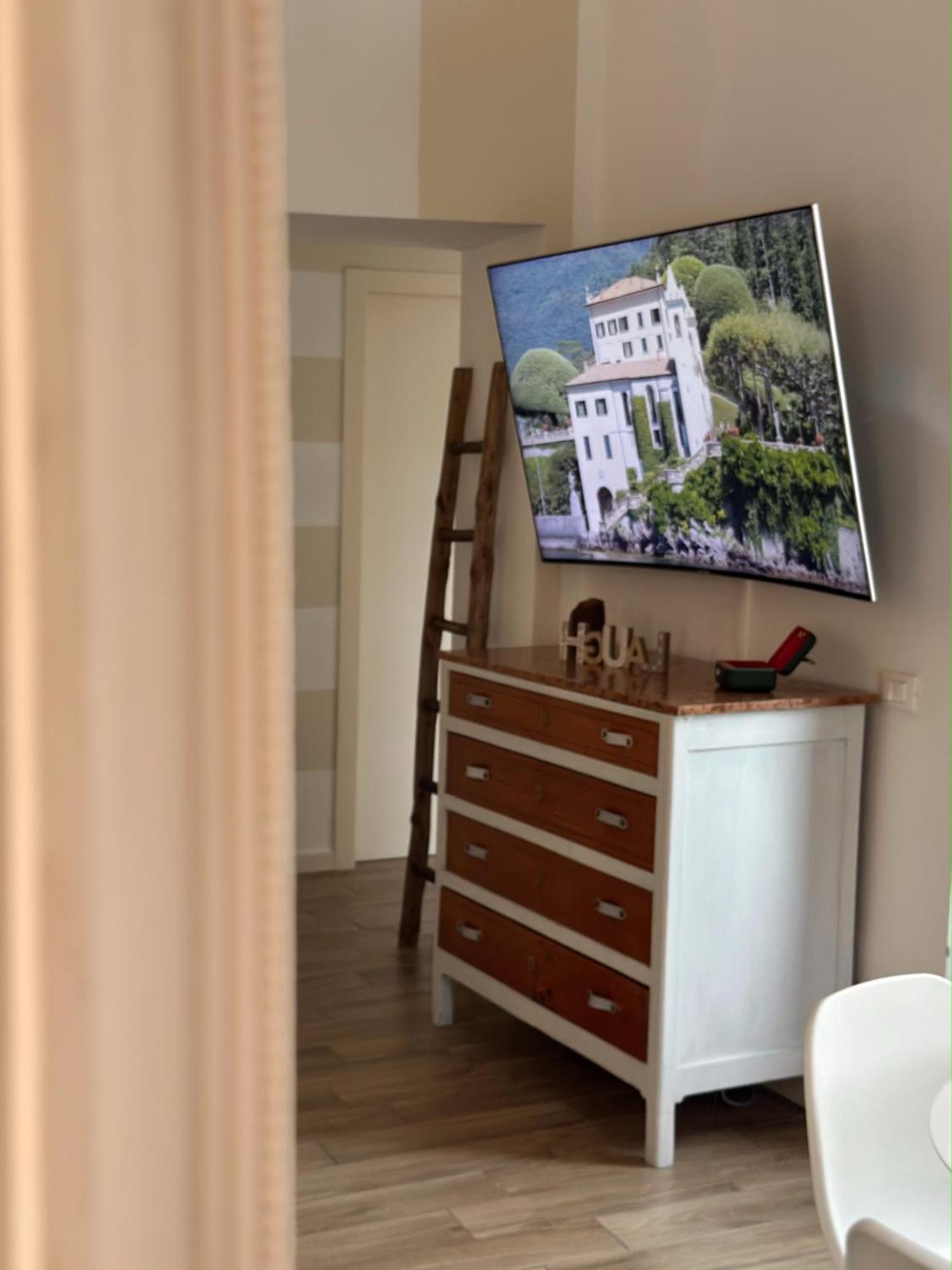 Apartament Contessa Reina Como Zewnętrze zdjęcie